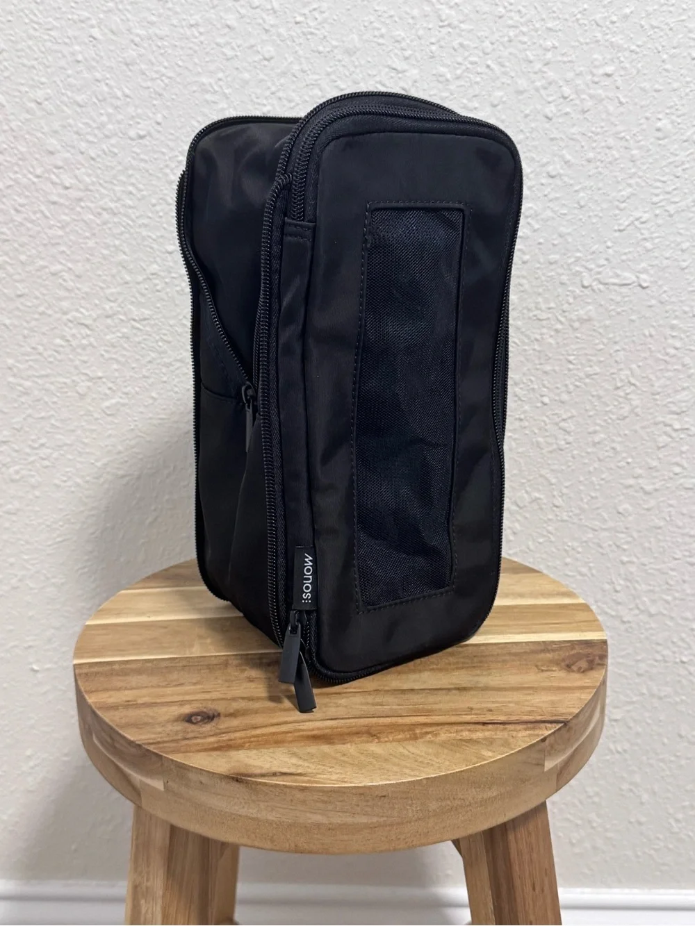 MONOS Black Compressible Packing Cubes EUC 4 Piece Set